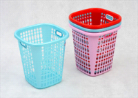 Sọt rác nhựa nhỏ